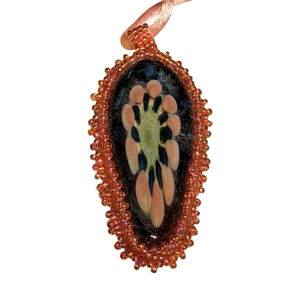 NWT Handmade Beaded Lampwork Glass Pendant